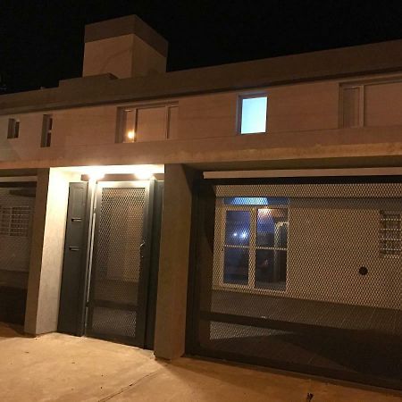 Platinum Apart Viedma Ngoại thất bức ảnh
